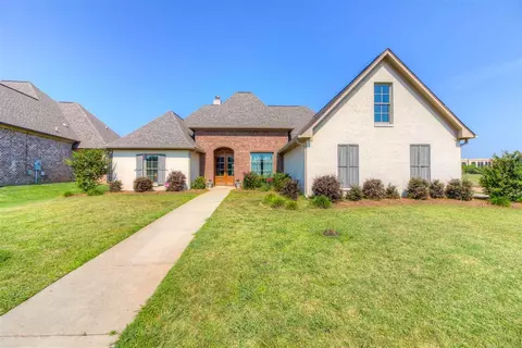 123 Varese Pl, Madison, MS 39110 photo 2