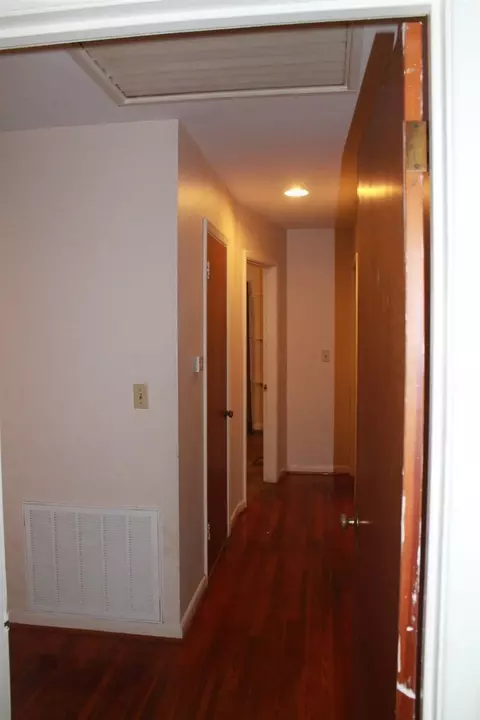425 E Dinkins St, Canton, MS 39046 photo 22