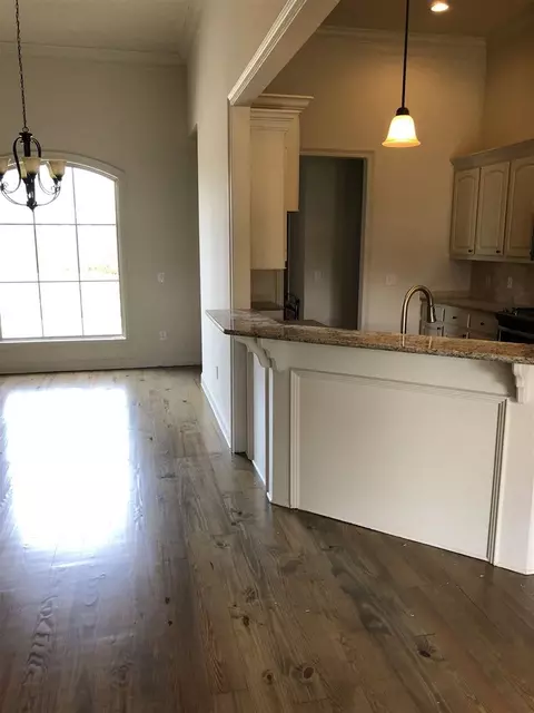 103 Essen Ln, Madison, MS 39110 photo 7