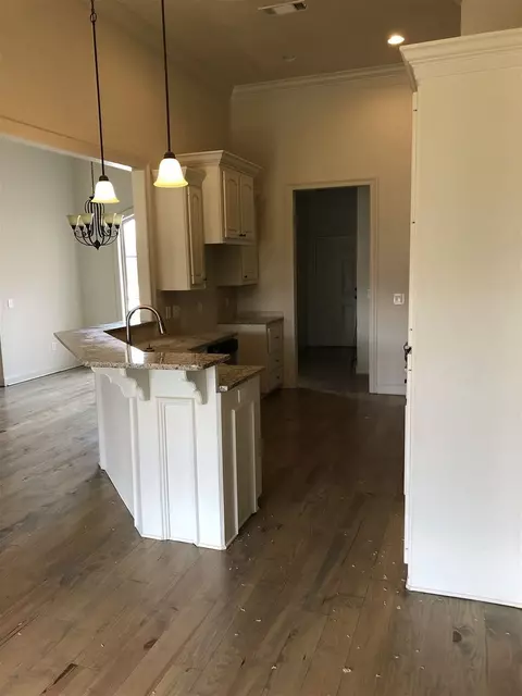 103 Essen Ln, Madison, MS 39110 photo 8
