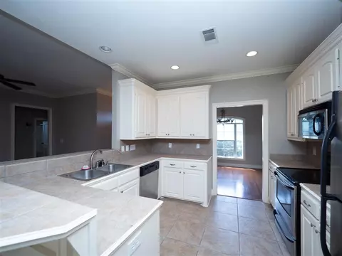208 Britton Ct, Byram, MS 39272 photo 12