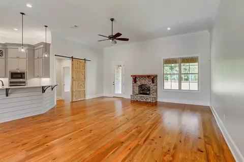 479 Edgewood Xing, Brandon, MS 39042 photo 4