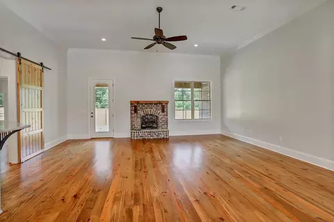 479 Edgewood Xing, Brandon, MS 39042 photo 5