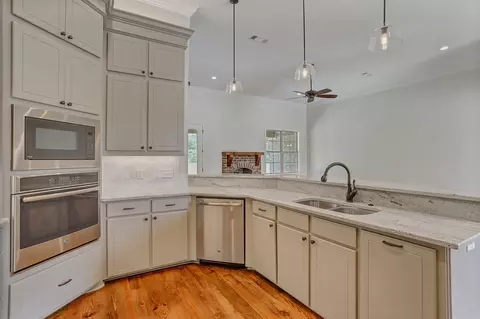 479 Edgewood Xing, Brandon, MS 39042 photo 9
