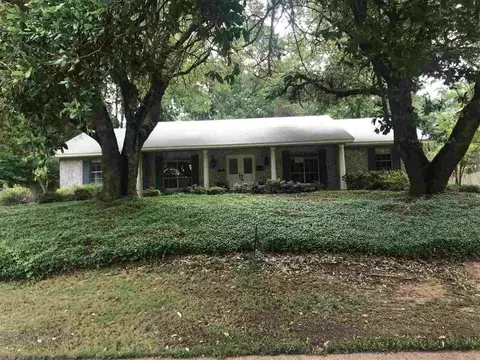 5516 Marblehead Dr, Jackson, MS 39211 photo 1