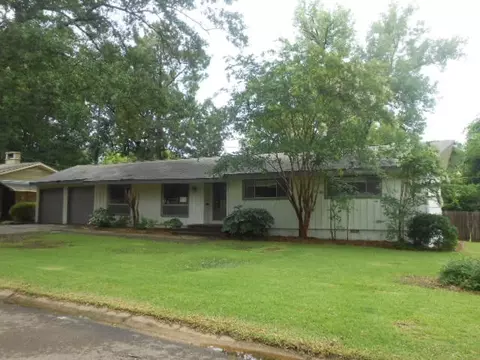 1444 Belle Glade St, Jackson, MS 39211 photo 1