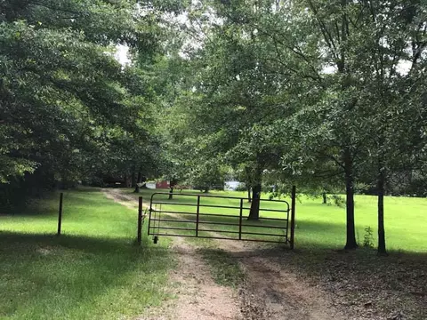 759 Coal Bluff Rd, Lena, MS 39094 photo 5