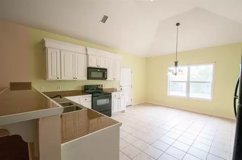 613 Lexington Dr, Florence, MS 39073 photo 11