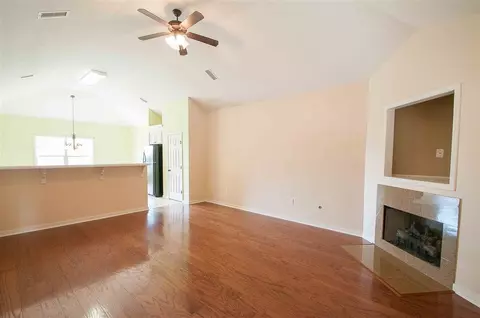 613 Lexington Dr, Florence, MS 39073 photo 4
