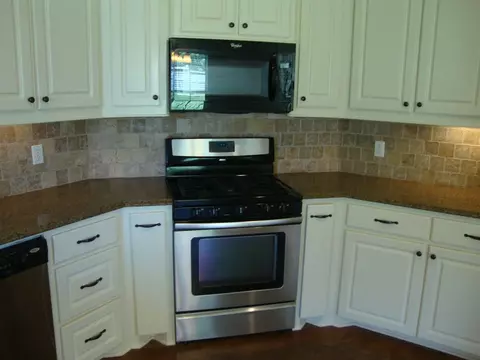 116 Bainbridge Bnd, Canton, MS 39046 photo 8