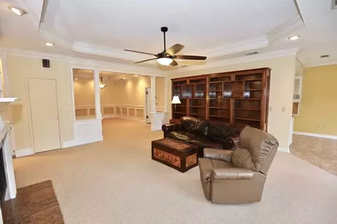 22 Autumn Hill Ct, Jackson, MS 39211 photo 13