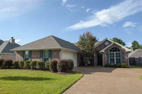 502 Jasmine Ct, Brandon, MS 39047 photo 1