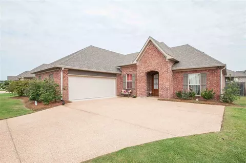 1950 E Ridge Cir, Madison, MS 39110 photo 2