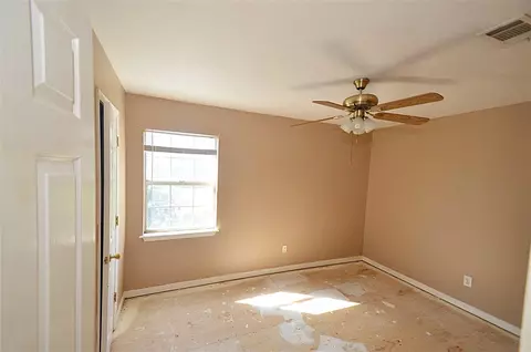 2042 Fox Cv, Byram, MS 39272 photo 7