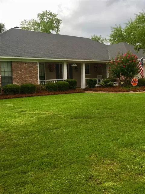 283 Hawthorne Dr, Madison, MS 39110 photo 1