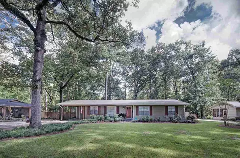 1936 Bellewood Rd, Jackson, MS 39211 photo 2
