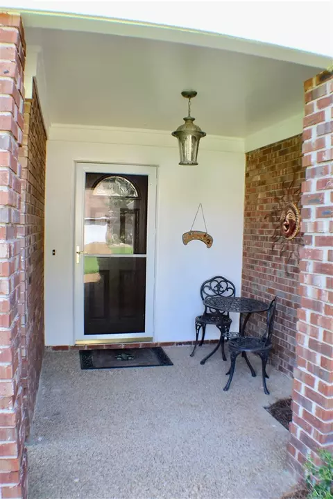3019 E Fairway Dr, Brandon, MS 39047 photo 5