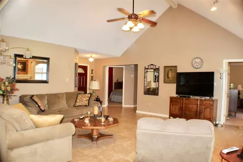3019 E Fairway Dr, Brandon, MS 39047 photo 7