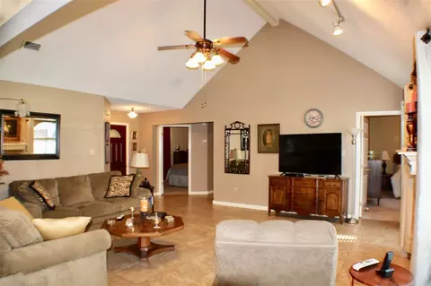 3019 E Fairway Dr, Brandon, MS 39047 photo 6