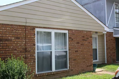 105 Eager St #C, Clinton, MS 39056 photo 2