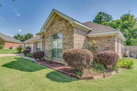 169 Halston Cv, Byram, MS 39272 photo 2