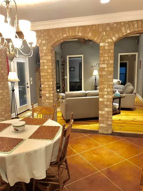 180 Amethyst Dr, Brandon, MS 39047 photo 5
