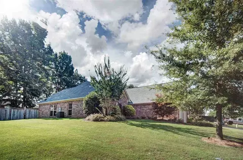 116 Wells Ct, Canton, MS 39046 photo 2