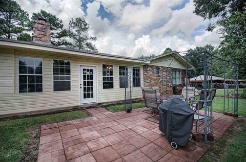 2817 Davis Rd, Terry, MS 39170 photo 9