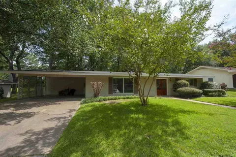 955 Briarwood Dr, Jackson, MS 39211 photo 22