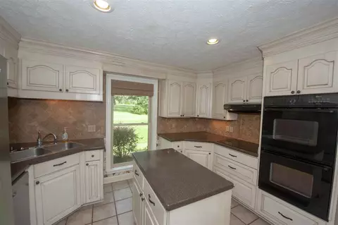 103 Meadowview Dr, Brandon, MS 39047 photo 3