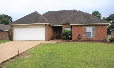 612 Willow Bay Dr, Byram, MS 39272 photo 1