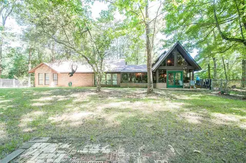 1205 Hickory Ln, Terry, MS 39170 photo 2