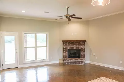 305 Somerset Dr, Florence, MS 39073 photo 11