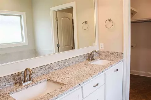 305 Somerset Dr, Florence, MS 39073 photo 20