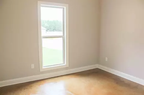 307 Somerset Dr, Florence, MS 39073 photo 8