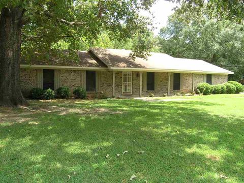 114 Marshall Dr, Jackson, MS 39212 photo 2