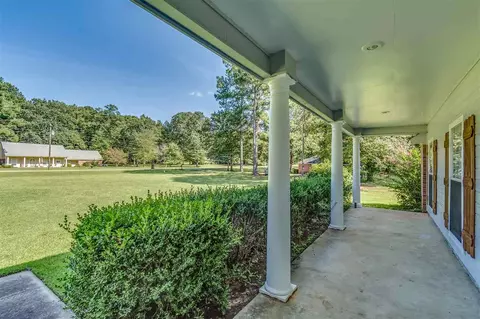 358 Alliston Dr, Florence, MS 39073 photo 6