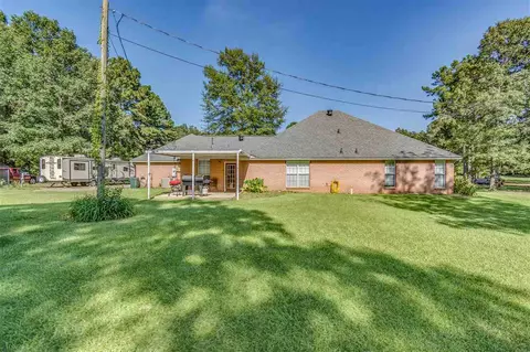 358 Alliston Dr, Florence, MS 39073 photo 9