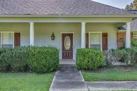 358 Alliston Dr, Florence, MS 39073 photo 2