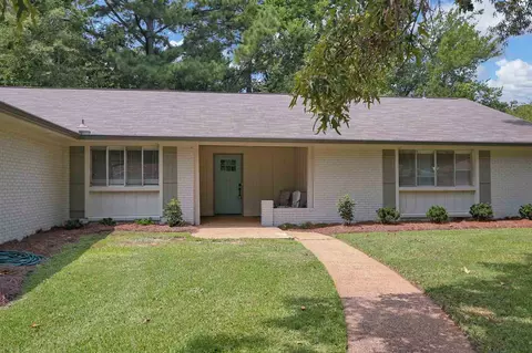 17 Pebble Hill Dr, Brandon, MS 39042 photo 2