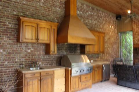 605 Johnstone Dr, Madison, MS 39110 photo 3