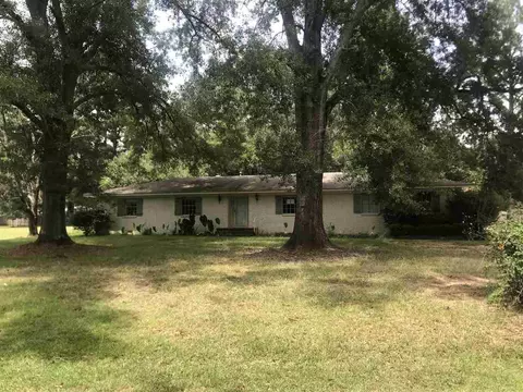 732 E Kathy Cir, Canton, MS 39046 photo 1