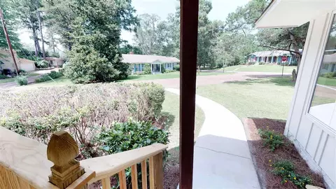 1631 Pinevale St, Jackson, MS 39211 photo 6