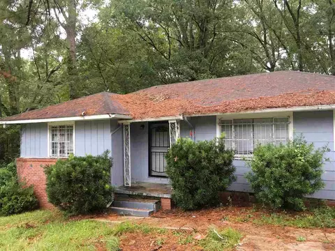2504 Belvedere Dr, Jackson, MS 39204 photo 1