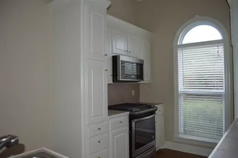 110 Courtyards Dr, Pearl, MS 39208 photo 8