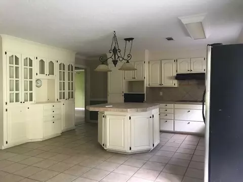 563 Oak Ridge Rd, Brandon, MS 39042 photo 3