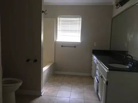 563 Oak Ridge Rd, Brandon, MS 39042 photo 11