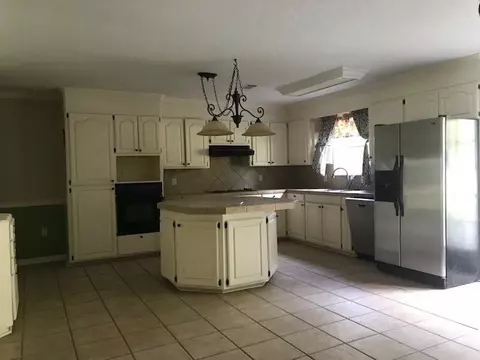 563 Oak Ridge Rd, Brandon, MS 39042 photo 2