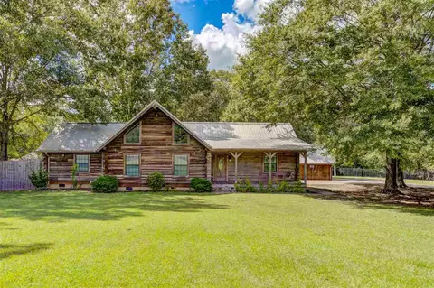 7865 Terry Rd, Terry, MS 39170 photo 1