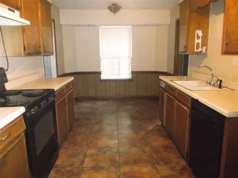 5227 Brookhollow Dr, Jackson, MS 39212 photo 5